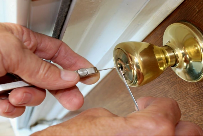 How to Find an Automotive Locksmith Near Me in Hammond automotive locksmith services in northwest indiana