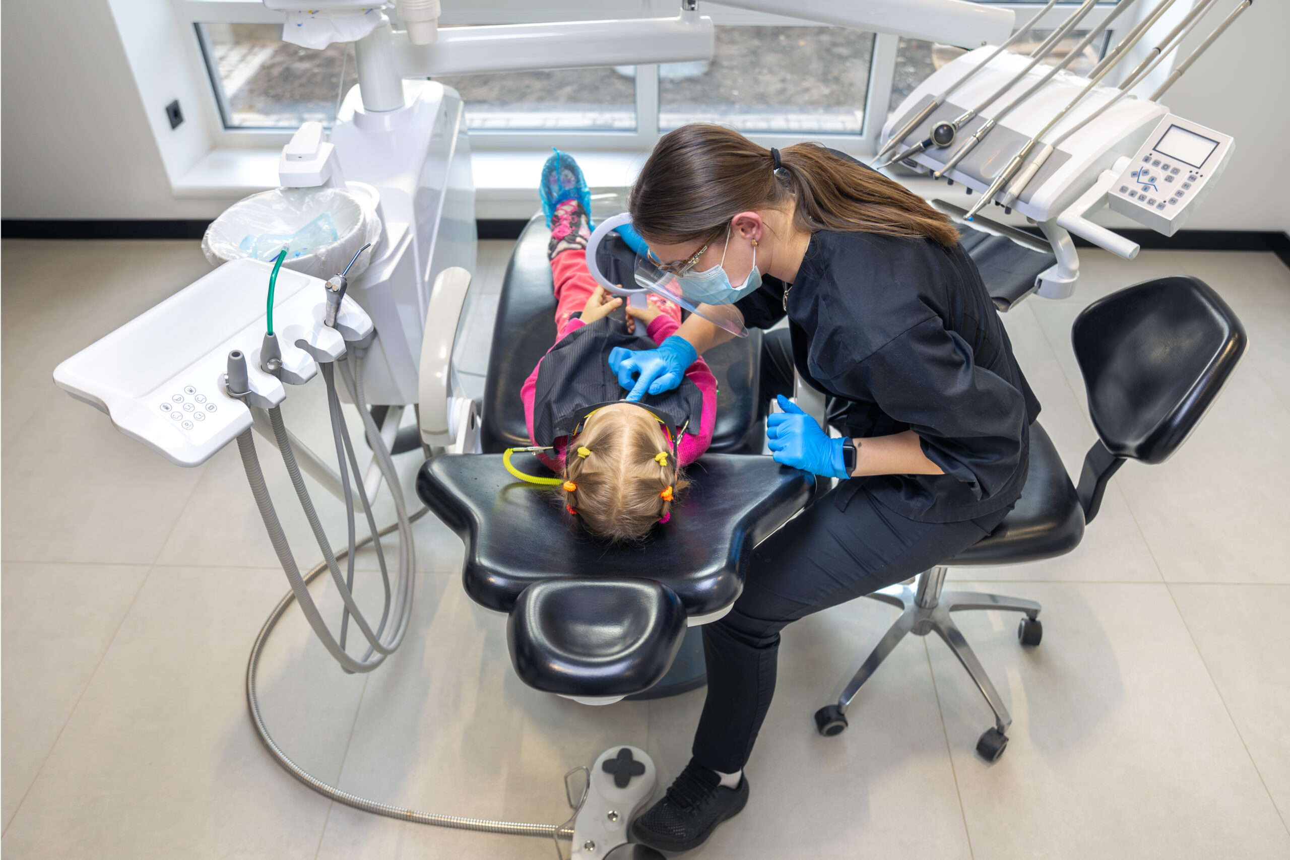 How Hire Smiles Helps Practices Recruit Skilled Pediatric Dentists with Ease pedodontist recruiters