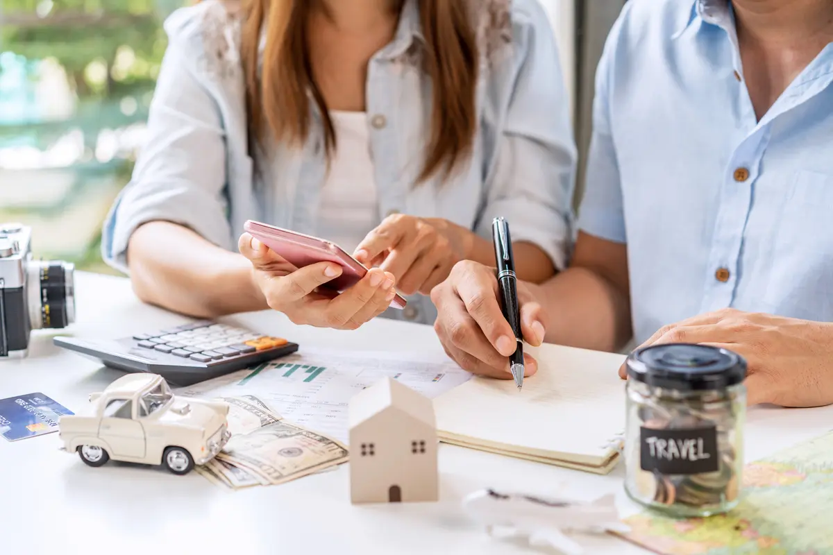 Common Travel Mistakes That Cost You Extra Money Common Travel Mistakes That Cost You Extra Money